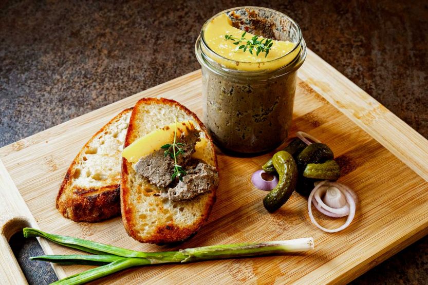 Szárnyasmájpástétom