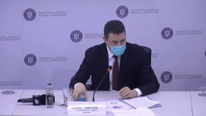 FRISSÍTVE – Tánczos Barna: a SUMAL használatával sikerült visszaszorítani a faáruk illegális kereskedelmét