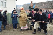 Harmincadik alkalommal találkoznak a Hargita megyei farsangbúcsúztató csoportok