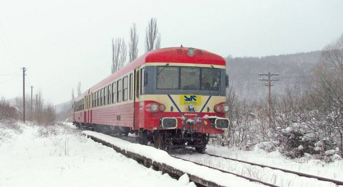Kaotikus pályafelújítás: csak a CFR áll le, a magánvonatok járni fognak Kolozsvár és Nagyvárad között 