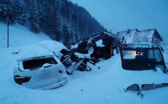 Sikerült kimenekíteni a lavina miatt menedékházban rekedt turistákat a Fogarasi-havasokban