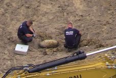 Közel 8 ezer embert evakuáltak Berlinben egy második világháborús bomba miatt