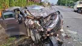 Három jármű ütközött Suceava megyében, tizenegyen megsérültek