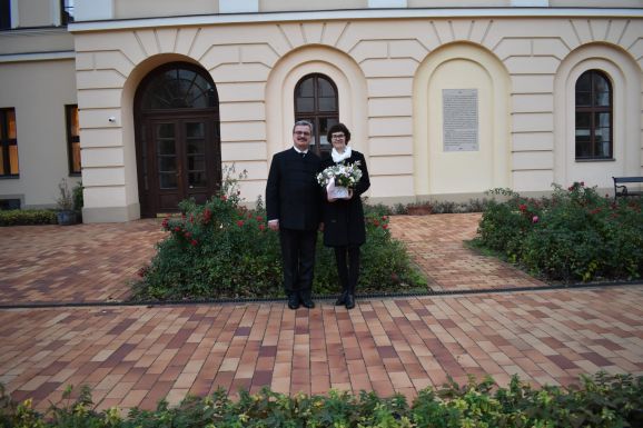 Zilah: Gyarmati-díjjal tüntették ki dr. Kovács Éva magyartanárt