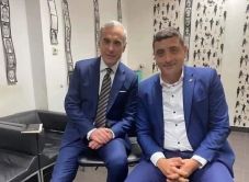 Bloomberg: Románia a TikTokot vegzálja, de Facebookon is masszívan zajlott a manipuláció