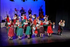 Tízéves a Kincskeresők Néptáncegyüttes – Különleges programokkal és ünnepi gálával készülnek az évfordulóra