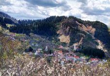 Saját maga alatt vágta a fát Románia a verespataki aranybánya ügyében