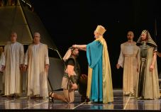 Nemzetközi sztárvendégek a Kolozsvári Magyar Opera színpadán