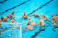 Vízilabda BL: kikaptak Belgrádban, de továbbjutó helyen állnak Vancsikék