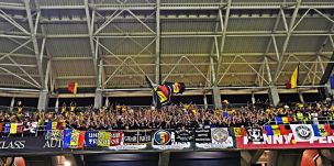 Megint megbüntette Romániát az UEFA a szurkolók miatt