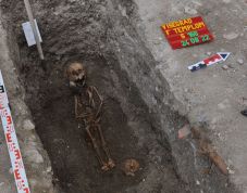 Bizarr középkori temetkezési szokásra utaló sírt találtak Visegrádnál