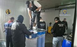 Meglepetés: a belügyminiszter rájött, hogy legyőzhetők a drogok és a klánok