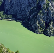 Tolódott: október 1-jén éri el a dunai árhullám Romániát