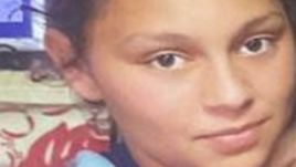 Kolozsvár: eltűnt egy 13 éves lány, a rendőrség a lakosság segítségét kéri