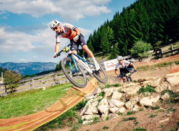 Hegyikerékpár: Brazíliában versenyez a hétvégén Molnár Ede