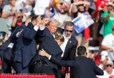 „Milyen messze volt Oswald Kennedytől?” – az interneten dokumentálódott Donald Trump merénylője