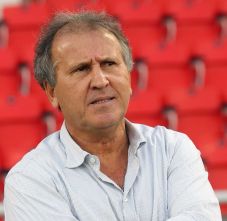 Kirabolták Párizsban a brazil legendát