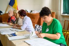 Mégsem számolják újra a szavazatokat Besztercén