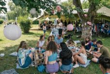 Fashion Corner, az erdélyi divat tere – Találkozz a kedvenc stílusikonjaiddal a Vibe Fesztiválon!