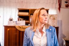 Perelni készül Elena Lasconi az elnökjelöltsége mögül kihátráló párttársait