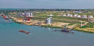 Megvásárolná a román kormány a Moldáv Köztársaság egyetlen dunai kikötőjét