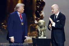 Kisorsolták a vébécsoportokat – Trump FIFA-békedíjat kapott