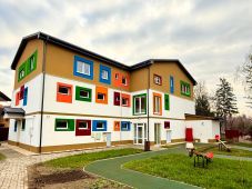 Átadták a felújított Micimackó Óvoda épületét Csíkszeredában