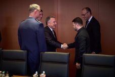 Karácsonyig kaphatott haladékot Ukrajna – Trump beszélt Putyinnal