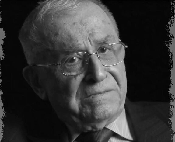 Idén elhunyt nevezetes személyiségek: Ferenc pápa, Giorgo Armani és Ion Iliescu is a listán