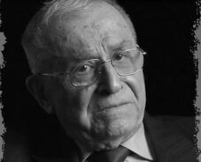 Idén elhunyt nevezetes személyiségek: Ferenc pápa, Giorgo Armani és Ion Iliescu is a listán