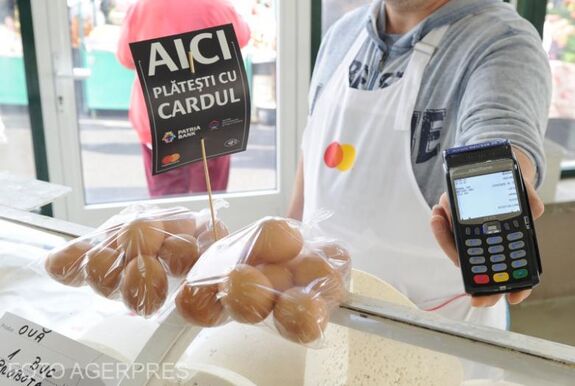 Több száz boltra és autójavító műhelyre került lakat