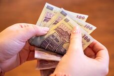 Megvan, hogy mikor utalják a januári gyerekpénzt 