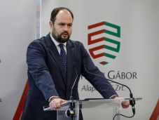 Magyar gyermek nélkül nincs magyar jövő