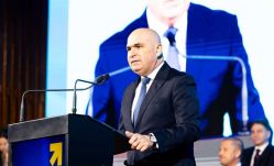 Bolojan Londonba utazik: Európa védelméről tárgyalnak a vezetők