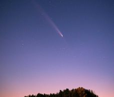 Egy 160 ezer évente megfigyelhető üstökös lesz látható a napokban