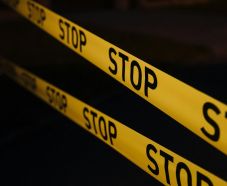 Sokkoló: szállítás közben kiesett a holttest a halottaskocsiból