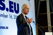 Holland válság a migrációpolitika miatt