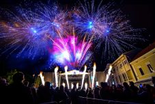 Tízezrek ünnepeltek, rekordok dőltek: ilyen volt a 18 napos Szent György Napok