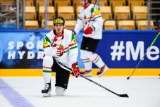 Elit hoki vb: Kazahsztán ellen szerezte meg első győzelmét a magyar csapat