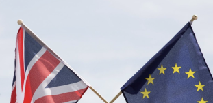 A Nigel Farage-tól való félelem rányomta a bélyegét az európai–brit közeledésre