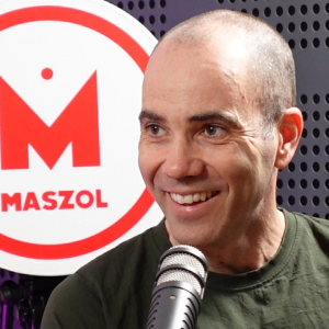 Mi fér bele egy kávéba? Kovács András Péter (KAP) humoristával beszélgettünk