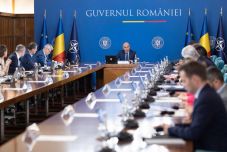 Jövő hét közepén fogadnák el felelősségvállalással a második deficitcsökkentő csomagot