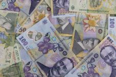 Közel kétezer euróval csökkent a legnagyobb romániai nyugdíj összege augusztustól