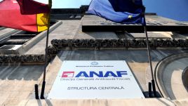 Deficitcsökkentés: a miniszterelnök leváltotta az országos adóhatóság elnökét