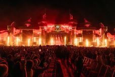 „Kedves szülők, ezt a zenét hallgatják a gyermekeitek” – Válaszolt a fesztiválszervező a bírálatokra