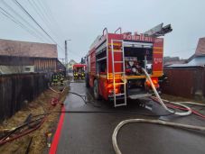 Gazdasági épületek gyulladtak ki Hargita megyében (VIDEÓ)