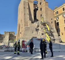 Gyásznapot hirdetett Róma polgármestere az elhunyt román munkás emlékére