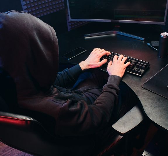 Visszatérhet az iskolába a mészárlással fenyegető üzeneteket küldő tini