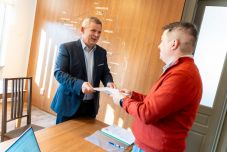 „Új bizalmat építünk” – Miklós Zoltán egyedüliként pályázik az RMDSZ sepsiszentgyörgyi elnökségére