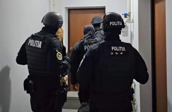 Z-nap művelet: Több mint 200 házkutatást tartanak – Szervezett bűnözői csoportok célkeresztben (VIDEÓ)